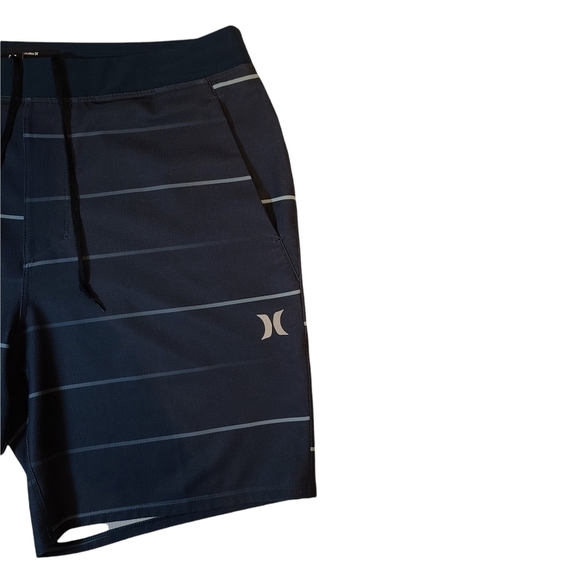 HURLEY Men's Boardshorts Stripe Flat Waistband No Mesh Shorts Swimwear Swimsuits - Picture 2 of 8